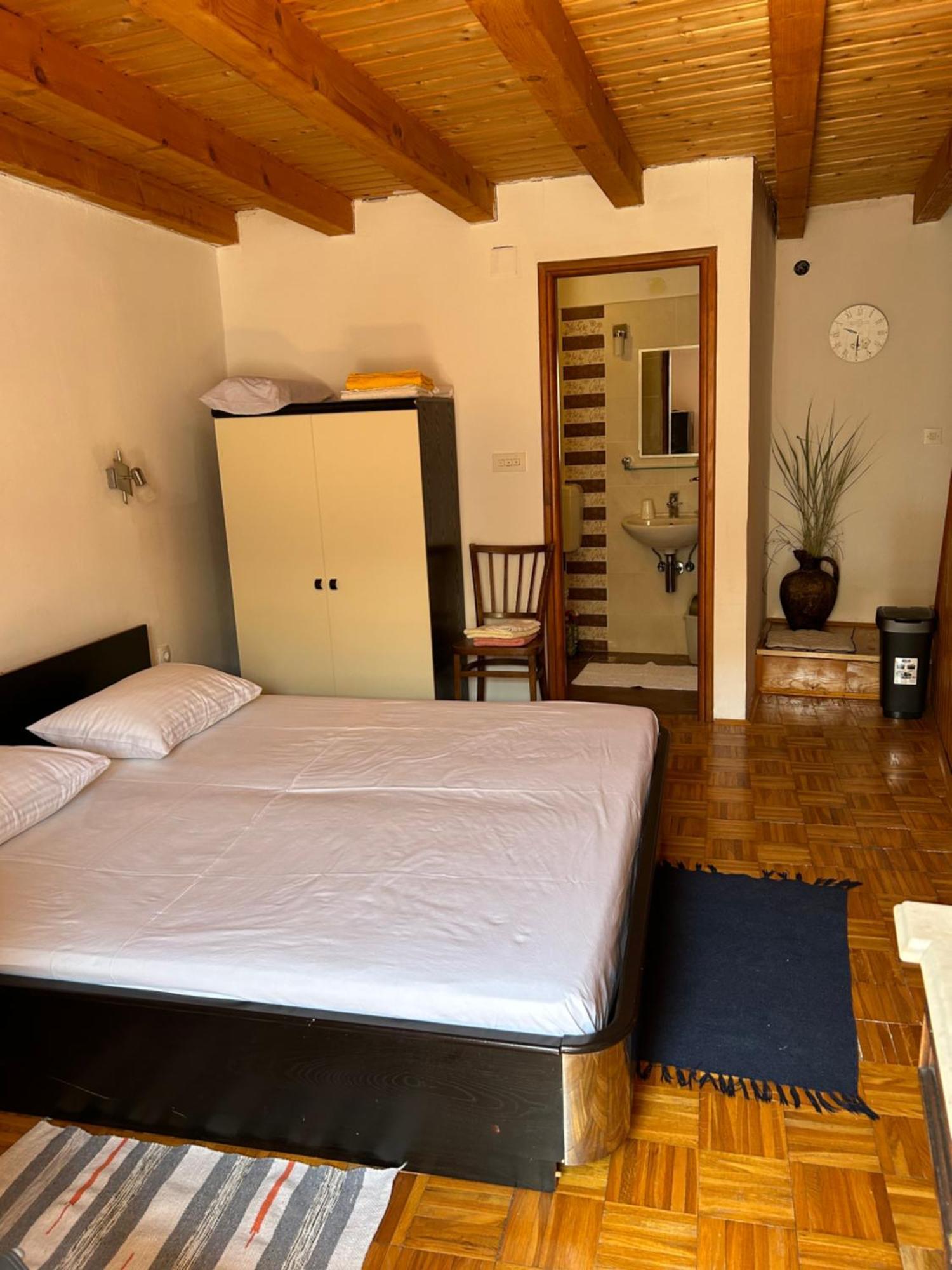 Nice Room - Centar Cres Bagian luar foto